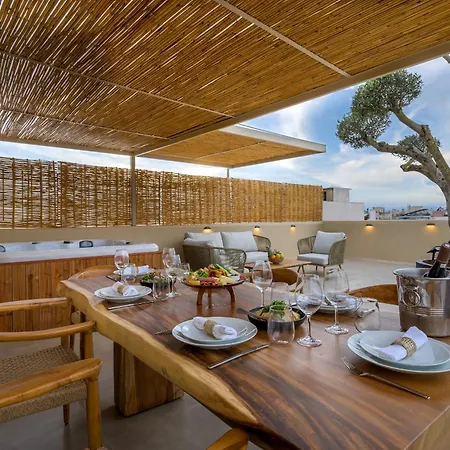 Balcony Luxury Διαμέρισμα *