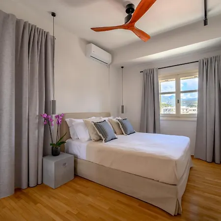 Balcony Luxury Apartment Kalamata