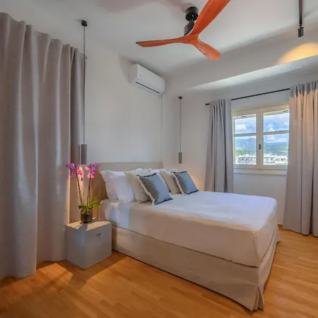 Balcony Luxury Apartment Kalamata