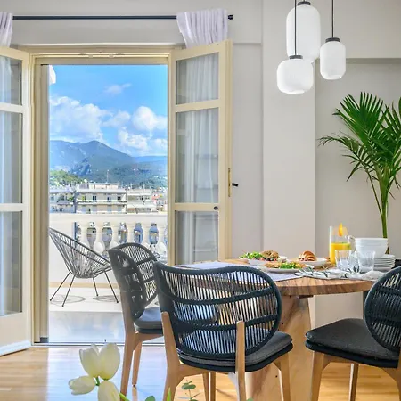 Balcony Luxury *