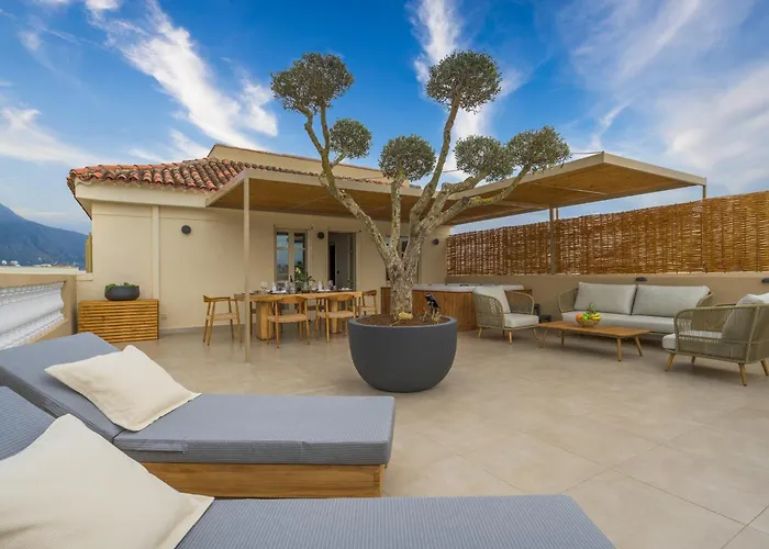 Apartamento Balcony Luxury Kalamata